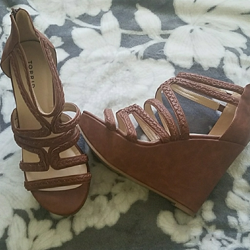 Platform heels